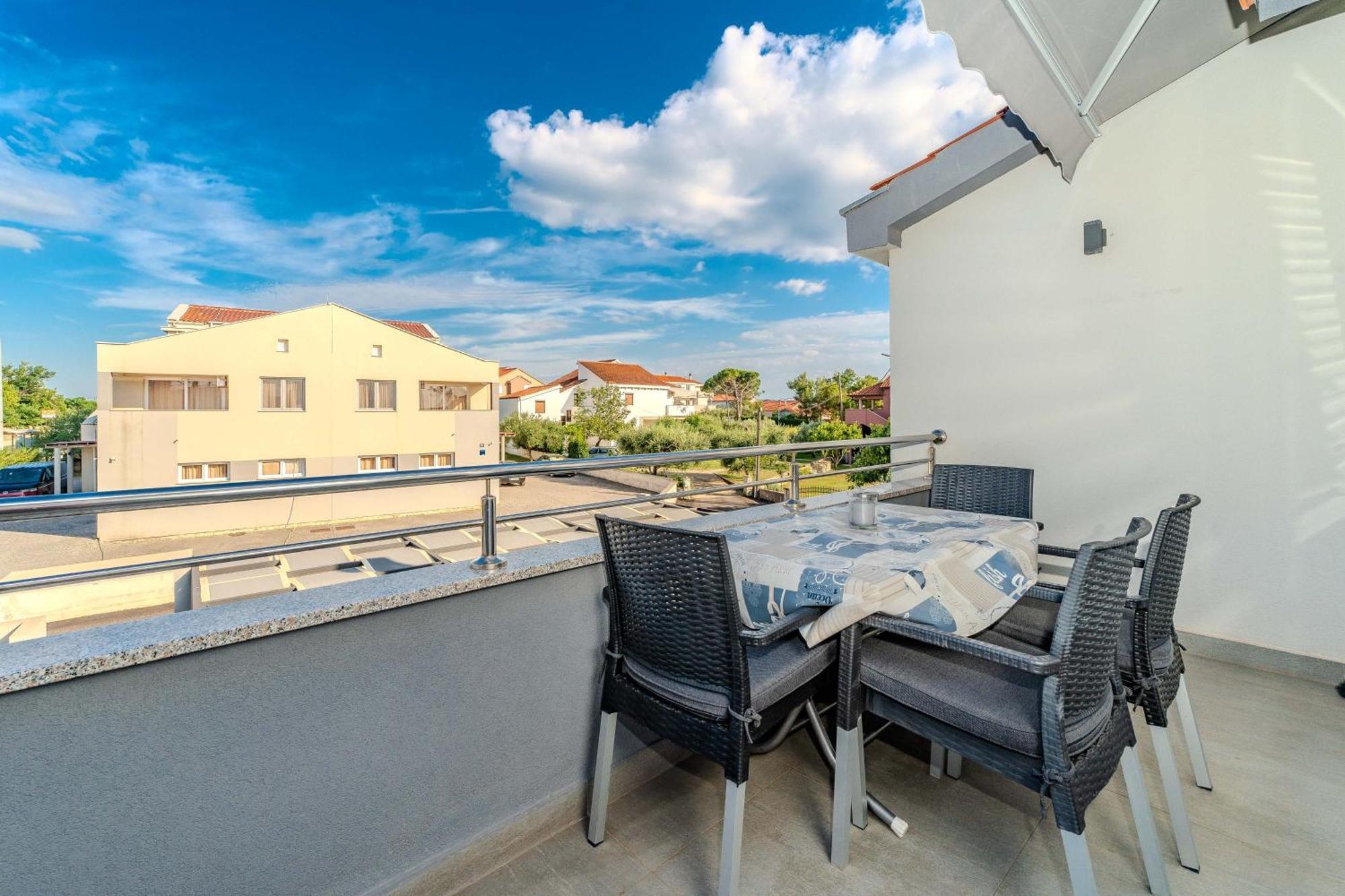 Apartments Dalmatia (Adults Only) Privlaka  Ngoại thất bức ảnh