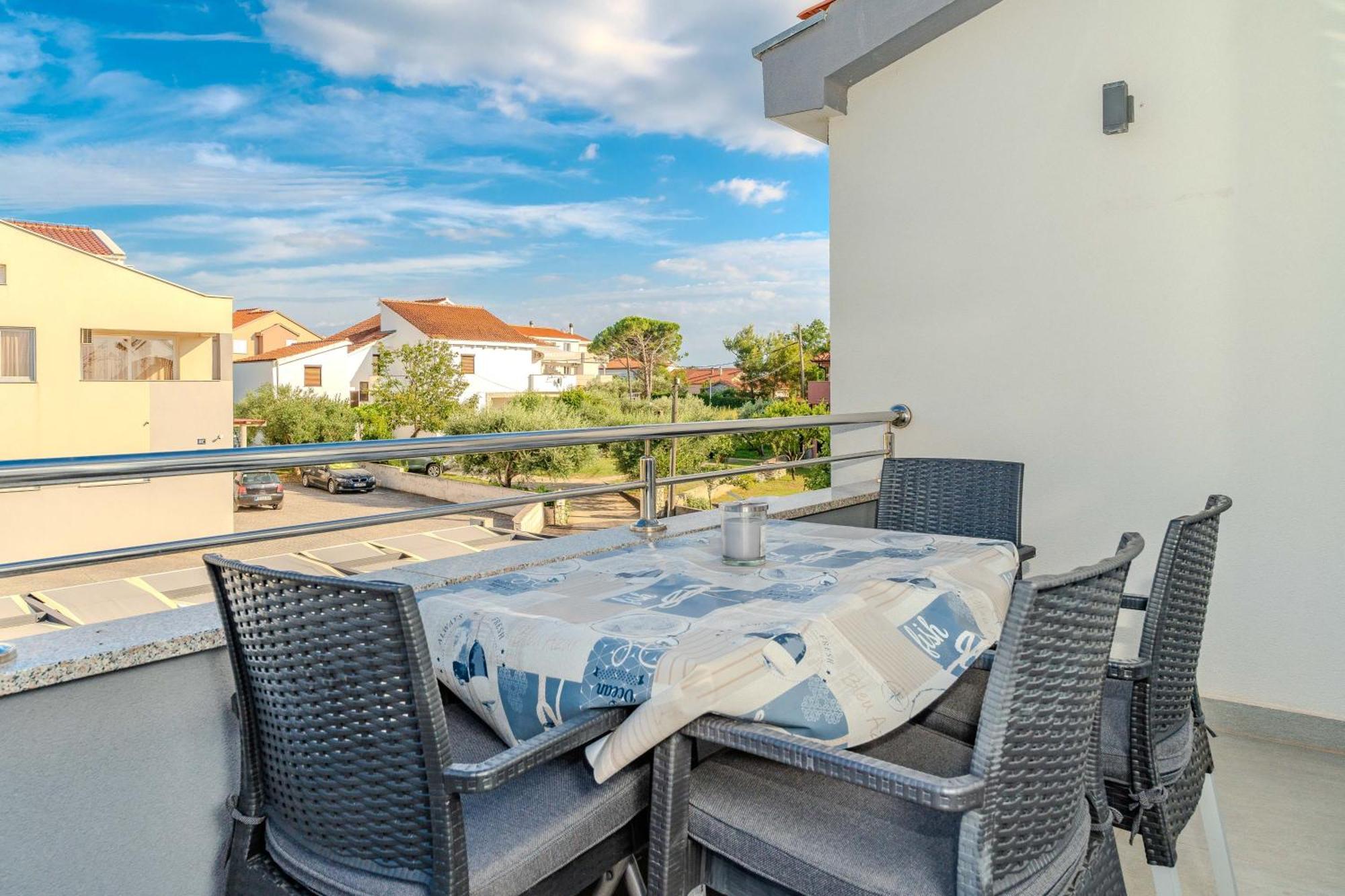 Apartments Dalmatia (Adults Only) Privlaka  Ngoại thất bức ảnh