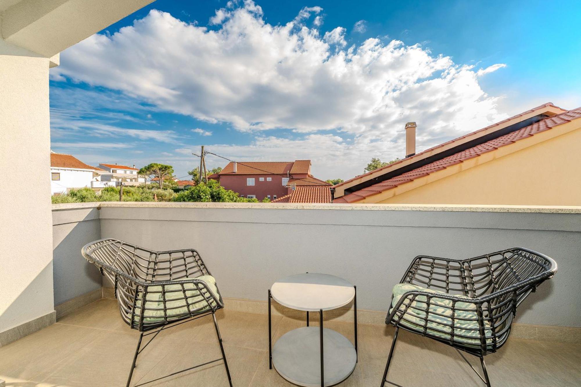 Apartments Dalmatia (Adults Only) Privlaka  Ngoại thất bức ảnh