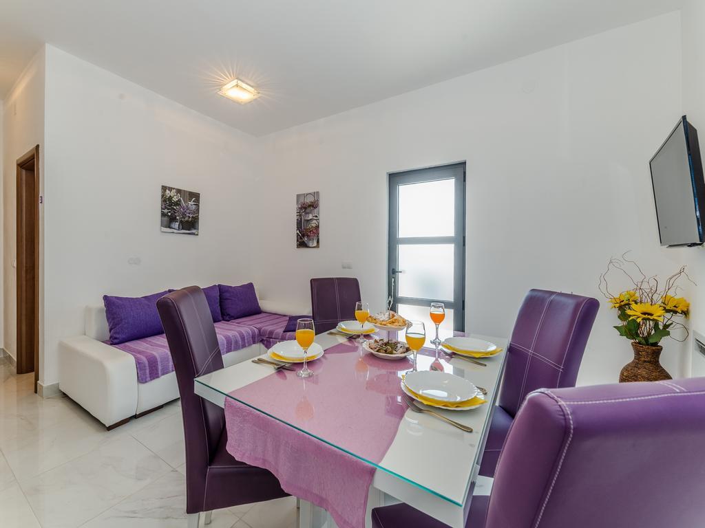 Apartments Dalmatia (Adults Only) Privlaka  Ngoại thất bức ảnh