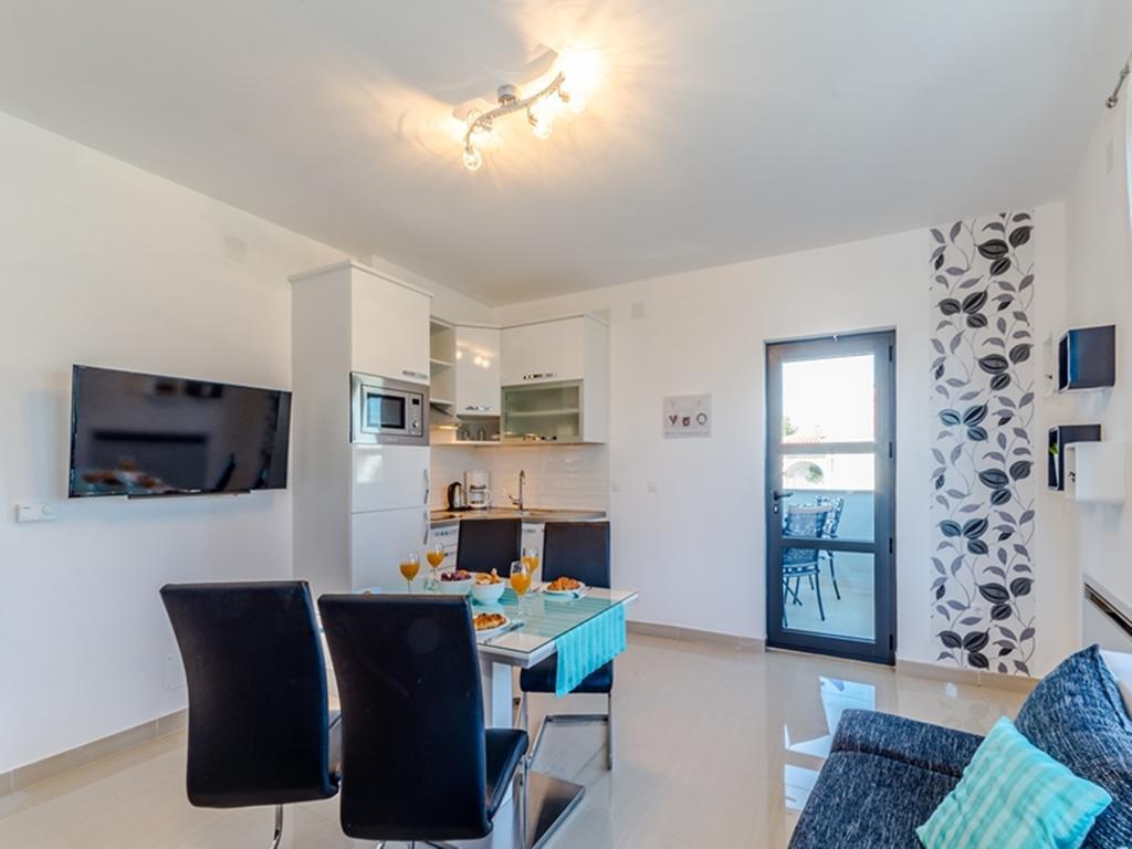 Apartments Dalmatia (Adults Only) Privlaka  Ngoại thất bức ảnh